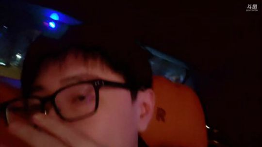 新加坡吃饭 2019-04-19 19点场