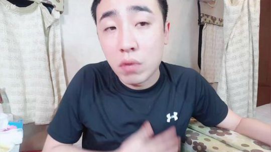 我在斗鱼看无尽无尽的无尽直播美食