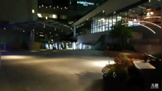 民宿老闆請吃飯了 2019-04-20 22点场