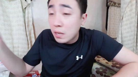闹闹可遇不可求发布了一个斗鱼视频2019-04-21