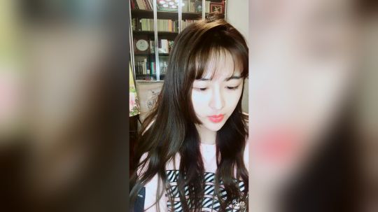 花街灯如昼zz发布了一个斗鱼视频2019-04-21