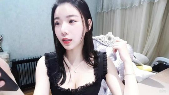 小姨子：谁会一直陪在你身边 2019-04-22 15点场