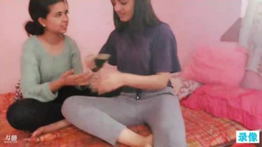 放到尼泊尔的录像，中午开播 2019-04-22 06点场