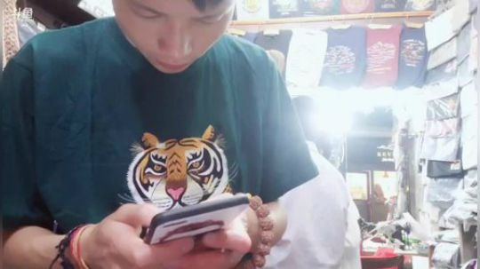 孤独的旅行叶-尼泊尔第7天 2019-04-22 22点场