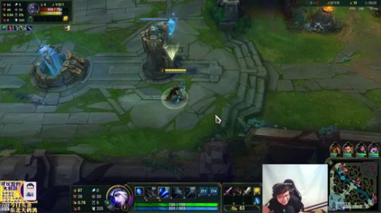 我在斗鱼看东北大鹌鹑直播英雄联盟