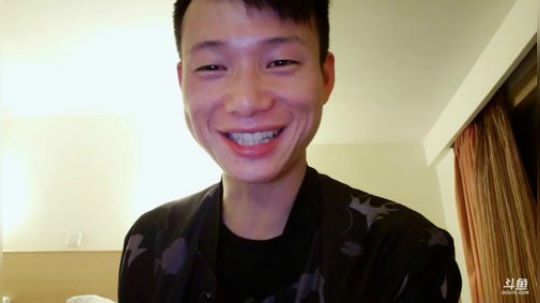 还在尼泊尔扫描二维码下载《魔神世界》！ 2019-04-26 20点场