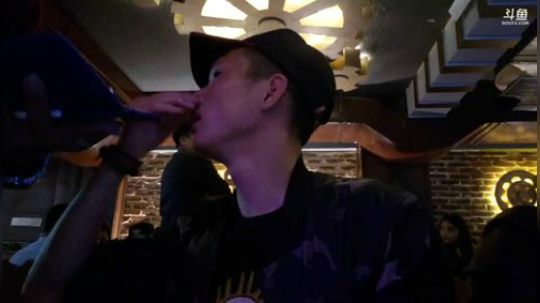 还在尼泊尔扫描二维码下载《魔神世界》！ 2019-04-27 01点场