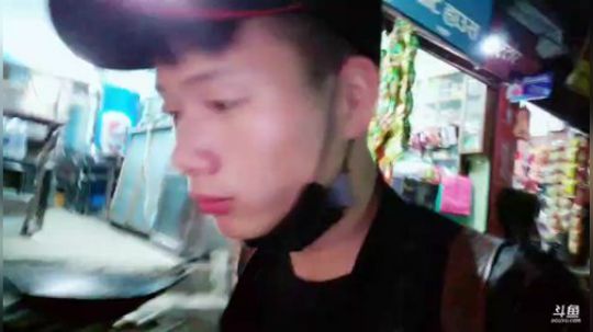 还在尼泊尔扫描二维码下载《魔神世界》！ 2019-04-26 21点场