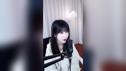 巨人13725发布了一个斗鱼视频2019-04-27