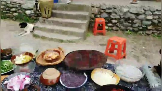 高山人家乡民的晚餐(≧ω≦)/ 2019-04-26 16点场