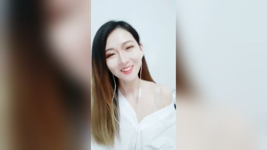 爱喝百事可乐D周星星发布了一个斗鱼视频2019-04-27