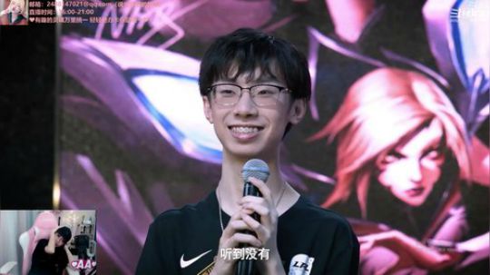 黑板君爱喝酸奶发布了一个斗鱼视频2019-04-27