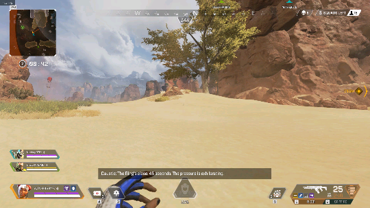 爱笑的女孩运气不会差，还有糖葫芦吃