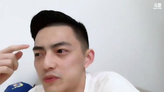 第一男刀：三级不单杀请举报！ 2019-04-28 14点场