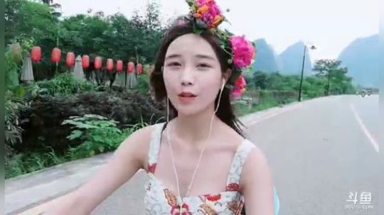 肖淑洁生命中的光和盐发布了一个斗鱼视频2019-04-29