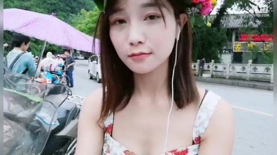 肖淑洁生命中的光和盐发布了一个斗鱼视频2019-04-29