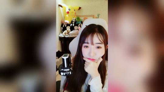 韩贤俊发布了一个斗鱼视频2019-04-29