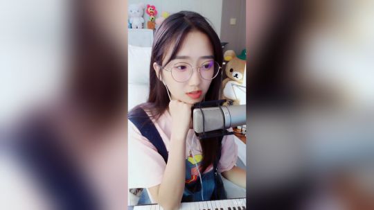 登月团丶离去发布了一个斗鱼视频2019-04-30