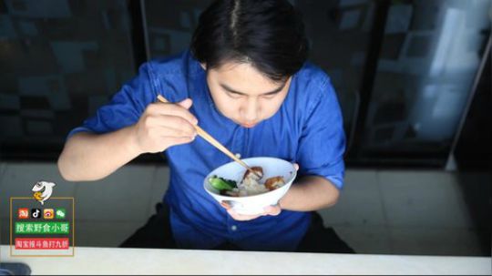 Tiramisu我喜欢发布了一个斗鱼视频2019-05-01