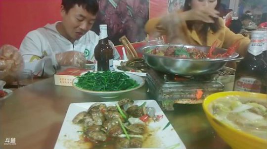 带着叶落，小广东吃小龙虾 2019-05-01 20点场