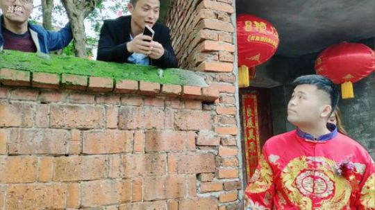 【徽太狼】今天结婚了！抽现金红包！ 2019-04-30 08点场