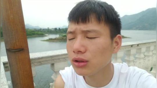 我在黄石仙岛湖。 2019-05-02 10点场