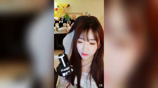韩贤俊发布了一个斗鱼视频2019-05-02