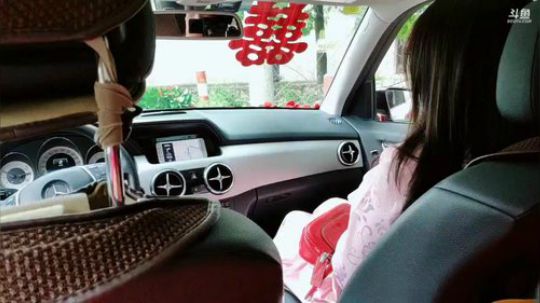 【徽太狼】今天结婚了！抽现金红包！ 2019-04-30 08点场