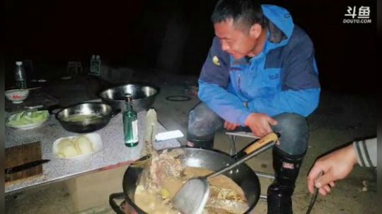 还账tv不弄150斤鱼不回家。 2019-05-02 22点场