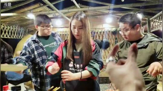 晚上牛肉串(≧ω≦)/ 2019-05-02 22点场