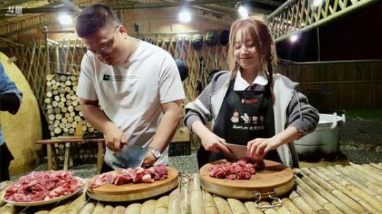 晚上牛肉串(≧ω≦)/ 2019-05-02 21点场