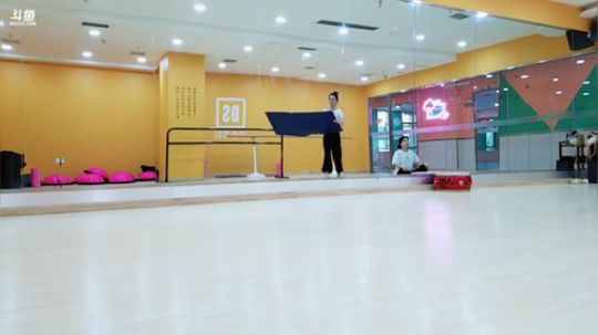 丿Good丶发布了一个斗鱼视频2019-05-05