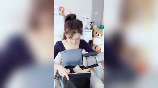 巨人13725发布了一个斗鱼视频2019-05-05
