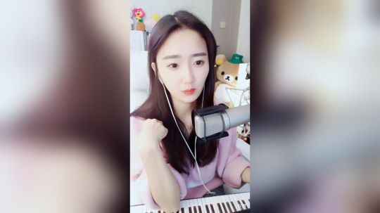 伤心hh发布了一个斗鱼视频2019-05-06