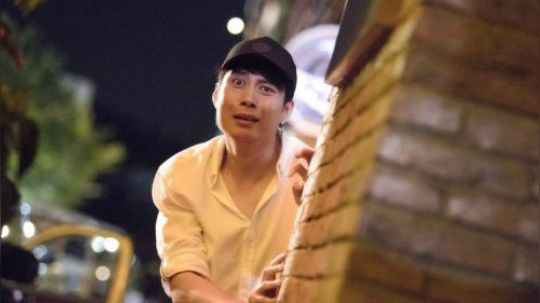 6分钟无情吐槽《人间·喜剧》，全程屎尿屁，完全没笑点！