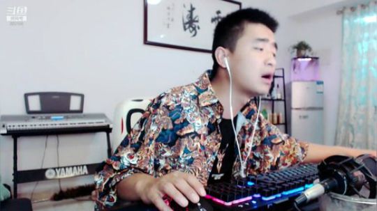 （想你们了小可爱） 2019-05-10 20点场