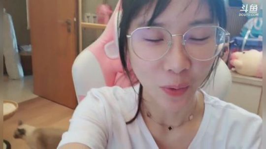 看见就是缘分 2019-05-09 16点场