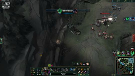 狮子狗VS鳄鱼，对面无限照顾上路