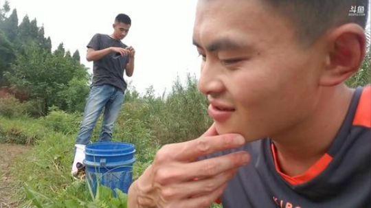 哆啦爱梦梦发布了一个斗鱼视频2019-05-11