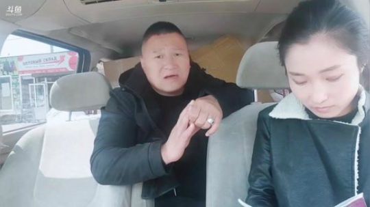 大家早上好，上午进点货，下午看美女。 2019-05-10 11点场