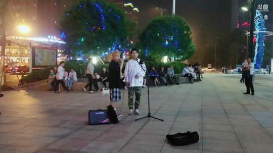 Smlia丶卡布奇诺发布了一个斗鱼视频2019-05-11