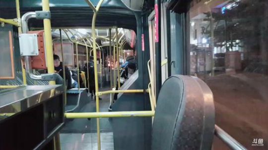 收点银光棒 2019-05-12 21点场