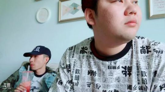 老表：一个自信的男人！ 2019-05-13 13点场