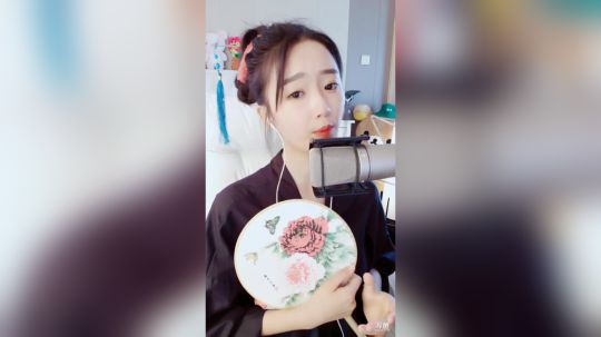 伤心hh发布了一个斗鱼视频2019-05-13