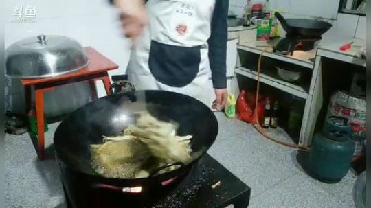 抓点鱼儿，再做美食 2019-05-13 22点场