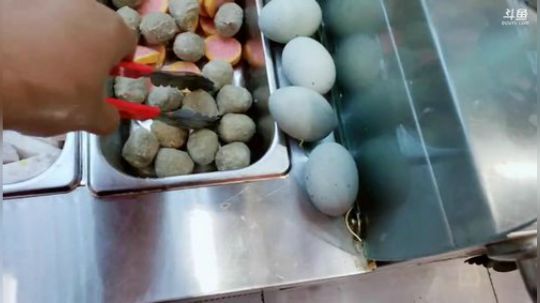 我在斗鱼看火力堂主直播户外