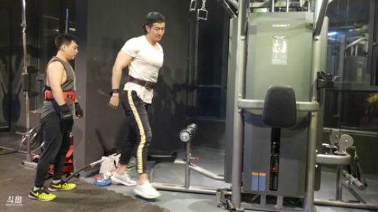 带linlin酱训练，又有新妹子啦 2019-05-15 20点场