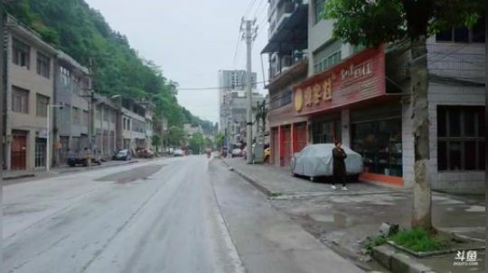 徒搭三峡，万州出发，徒步去武汉嘉年华 2019-05-18 14点场