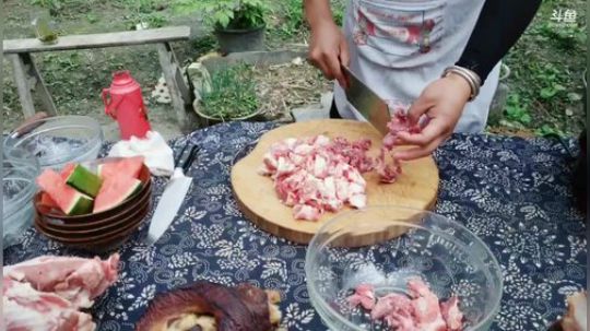 老乡邀请去做饭(≧ω≦)/ 2019-05-17 14点场