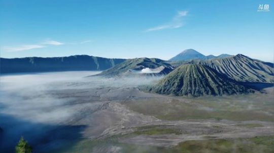 布罗莫火山日出 2019-05-18 06点场